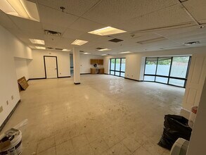 417-429 Franklin Ave, Hartford, CT for lease Interior Photo- Image 2 of 2