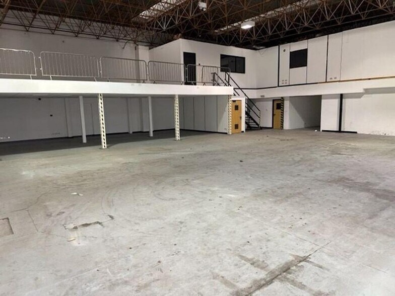 Chichester St, Rochdale for lease - Building Photo - Image 2 of 4