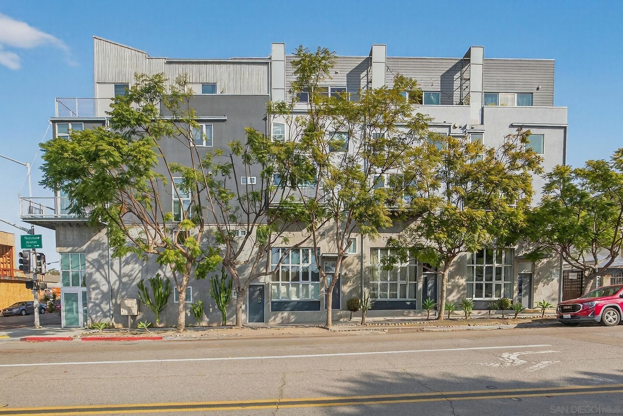 1712 National Ave, San Diego, CA à vendre Photo principale- Image 1 de 4