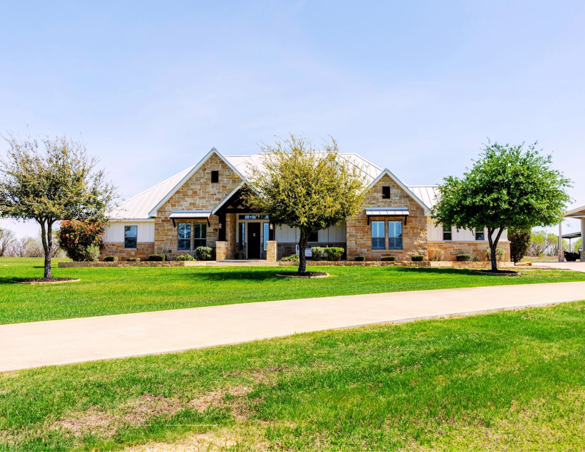 1260 County Road 361, La Vernia, TX à vendre Photo principale- Image 1 de 62