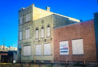 Plus de détails pour 117-121 W Pittsburgh Ave, Milwaukee, WI - Industriel à vendre