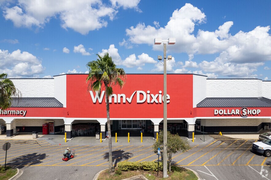5205-5207 Normandy Blvd, Jacksonville, FL à louer - Photo du bâtiment - Image 2 de 9
