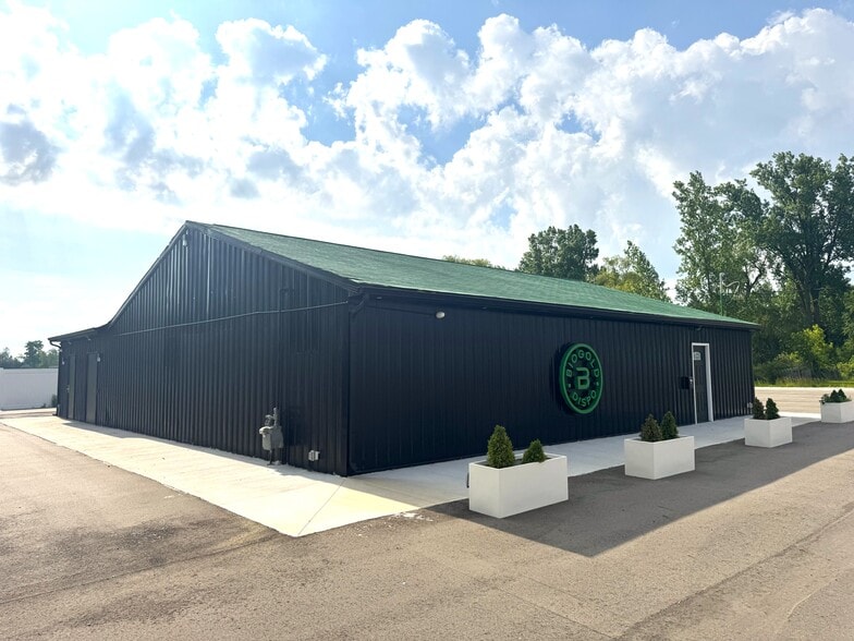 90 3rd St, Sand Lake, MI for lease - Building Photo - Image 1 of 4