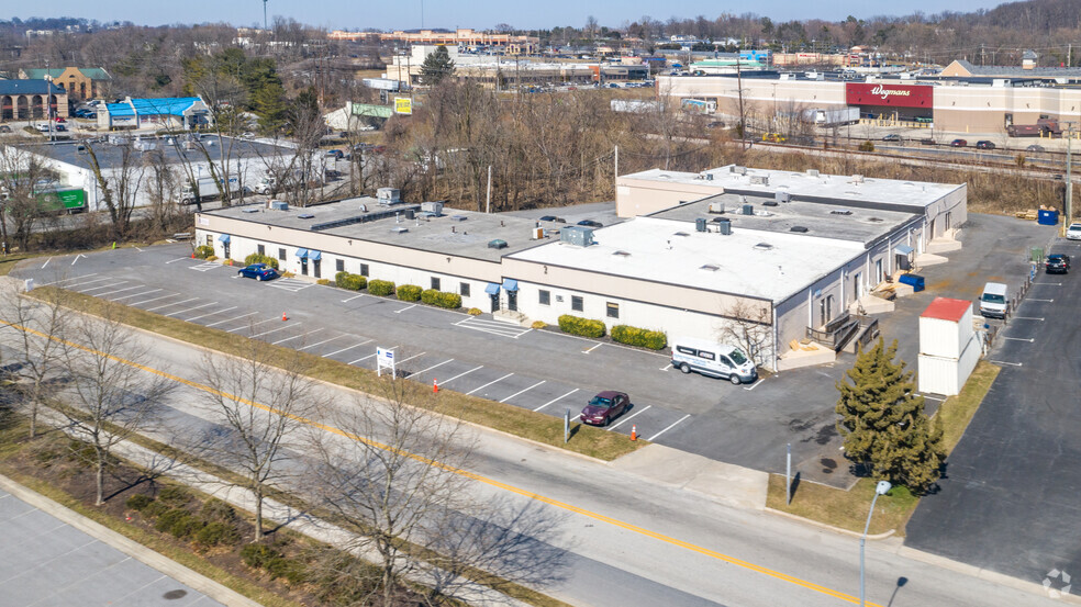 8 Music Fair Rd, Owings Mills, MD à vendre - Photo du bâtiment - Image 1 de 1