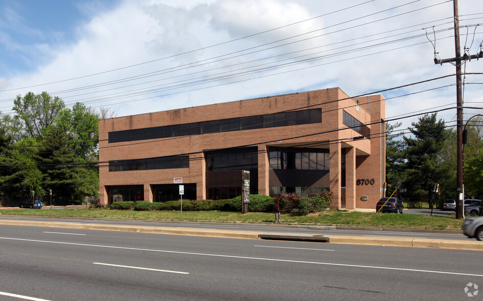 8700 Central Ave, Landover, MD à vendre - Photo principale - Image 1 de 1