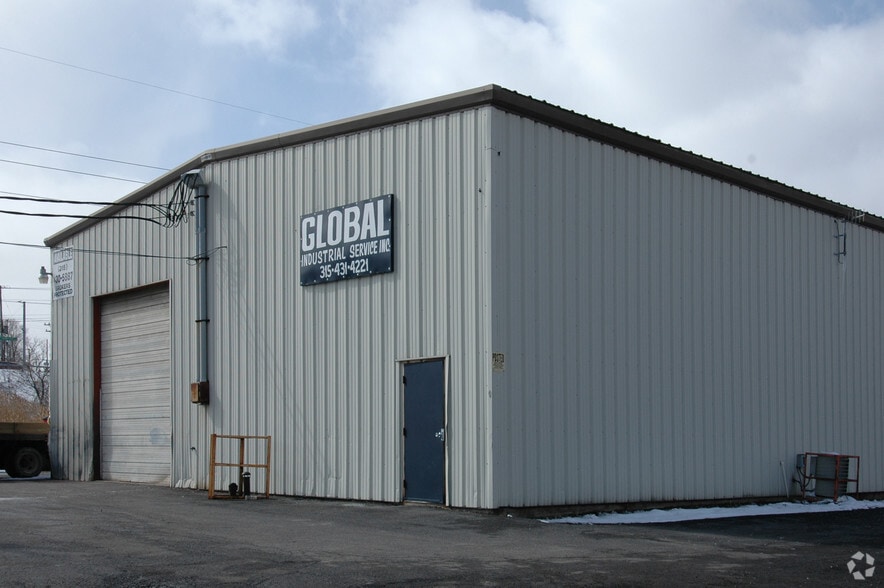 4223 James St, East Syracuse, NY for sale - Building Photo - Image 2 of 19