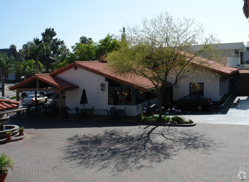 3860 State St, Santa Barbara, CA for lease - Building Photo - Image 2 of 5