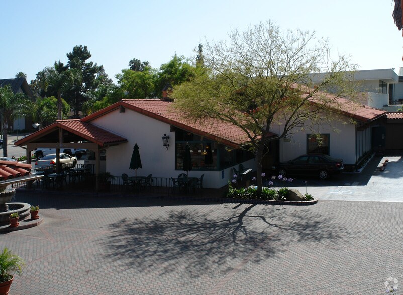 3860 State St, Santa Barbara, CA à louer - Photo du bâtiment - Image 2 de 5