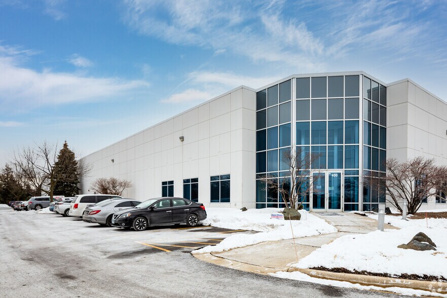 400 Medinah Rd, Roselle, IL à louer - Photo principale - Image 1 de 5