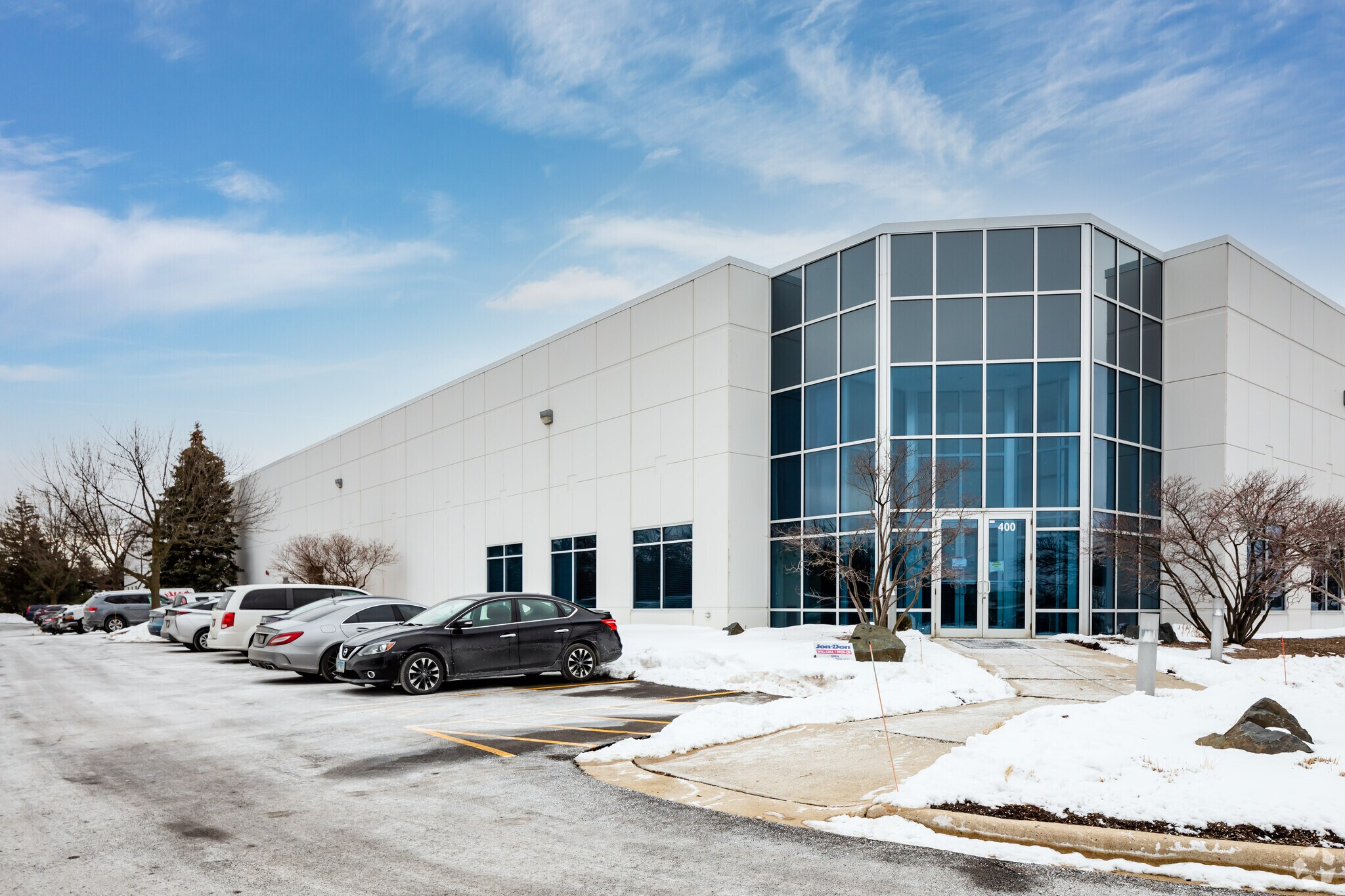 400 Medinah Rd, Roselle, IL à louer Photo principale- Image 1 de 6