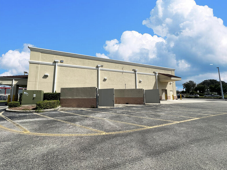 9202 N Florida Ave, Tampa, FL for sale - Building Photo - Image 1 of 1