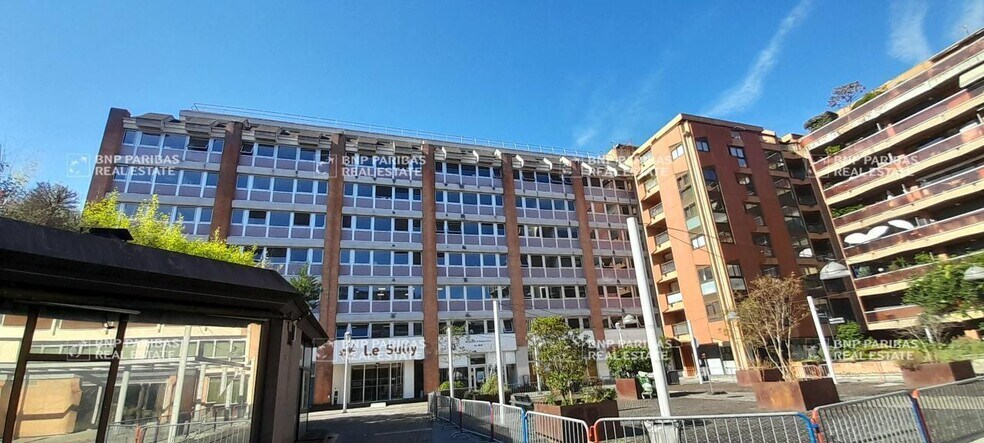 1 Place Occitane, Toulouse à louer - Photo du bâtiment - Image 2 de 33