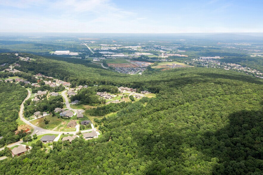 35.5 Acres Hawks Way NE, Huntsville, AL à vendre - Aérien - Image 2 de 12