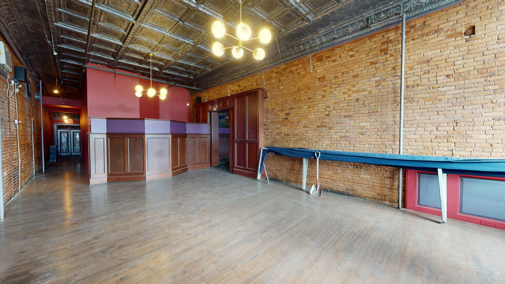 23-27 W Main St, Middletown, NY for lease - Interior Photo - Image 1 of 3