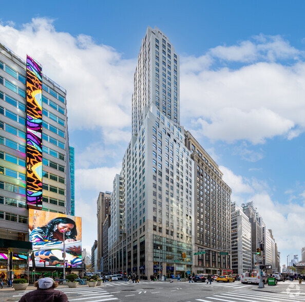1450 Broadway, New York, NY for lease - Building Photo - Image 1 of 14