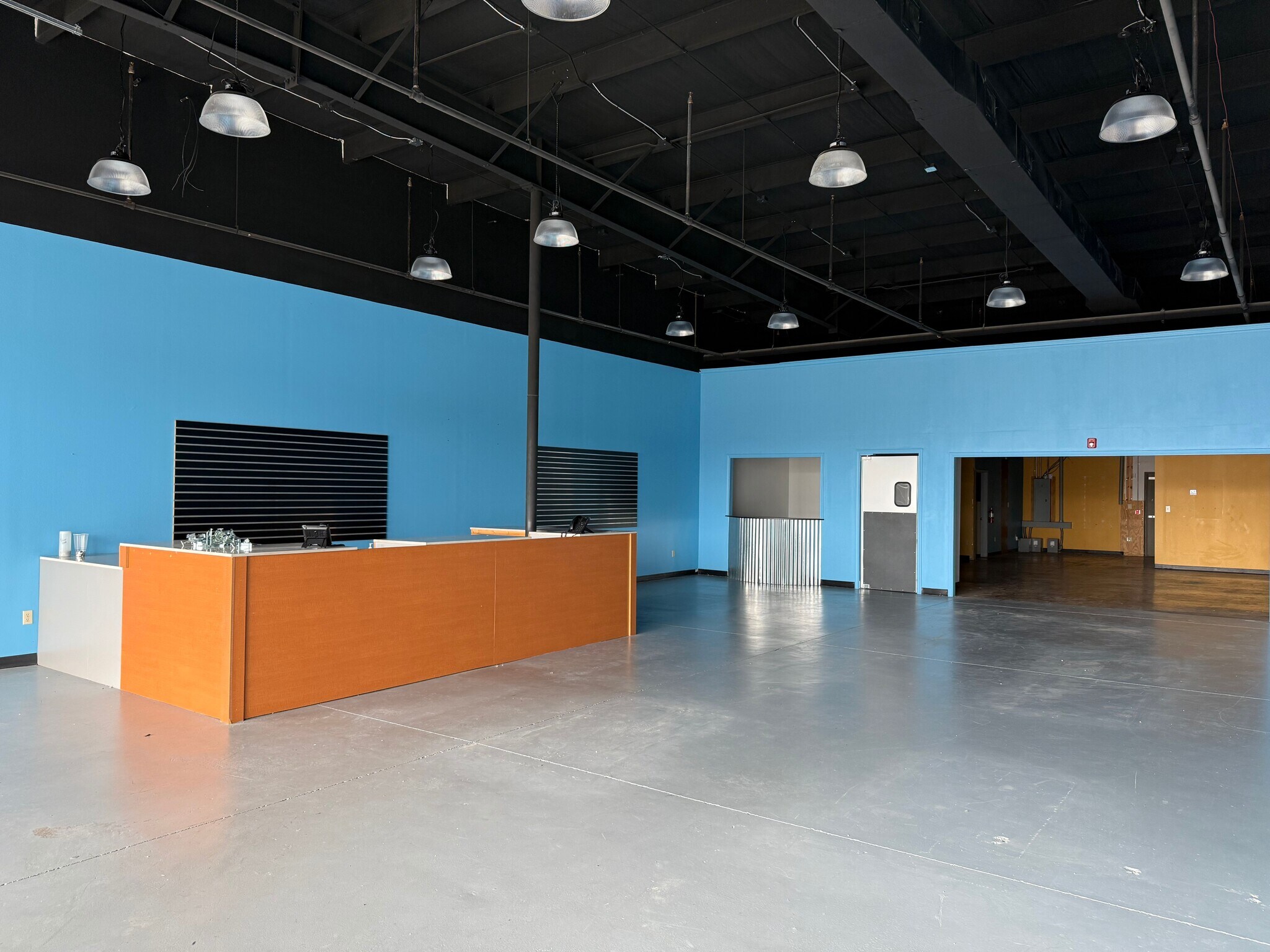 3586 Sangani Blvd, Diberville, MS for lease Interior Photo- Image 1 of 6