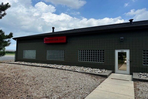 2670 Industrial Row Dr, Troy, MI à vendre Photo principale- Image 1 de 1