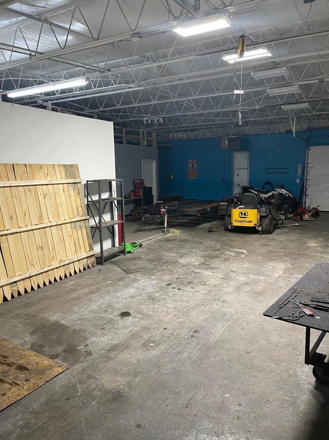 Plus de détails pour 12453 National Rd SW, Etna, OH - Industriel à louer