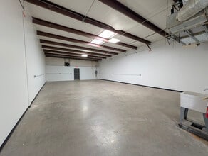 450 Pike Park Dr, Lawrenceville, GA for lease Interior Photo- Image 2 of 9