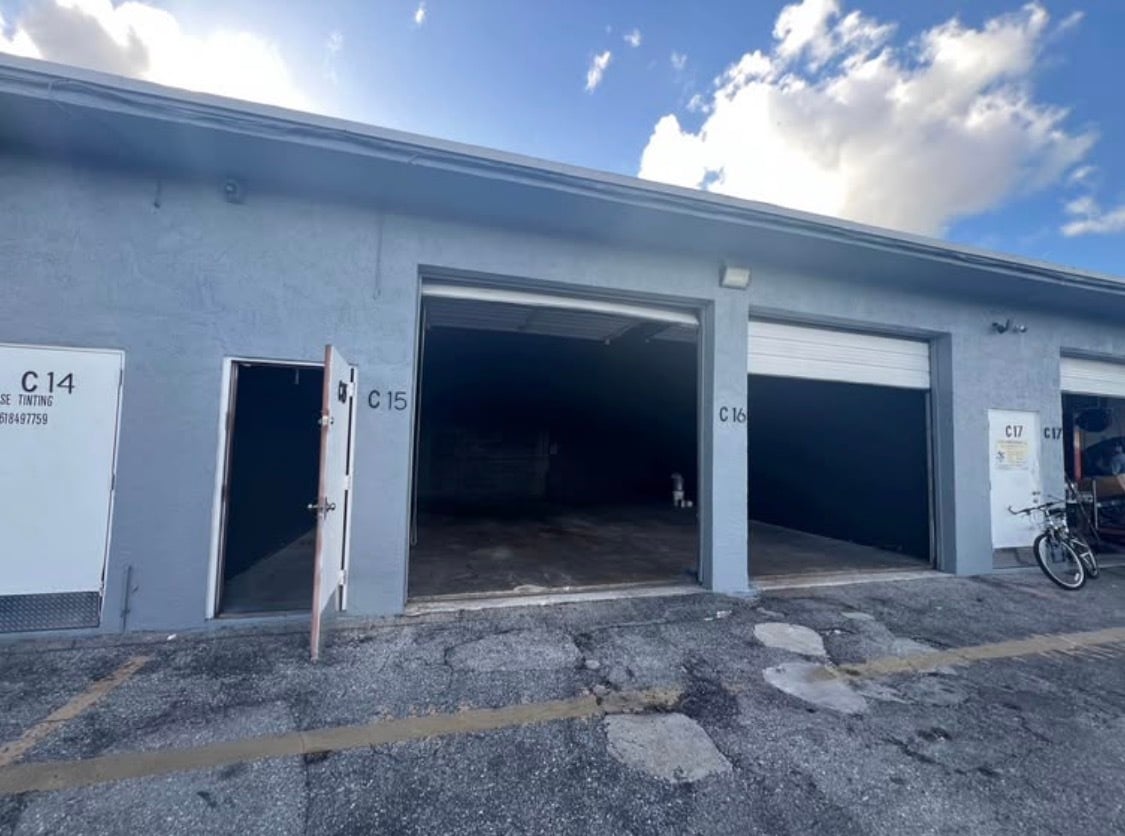 7153 Southern Blvd, West Palm Beach, FL for lease Interior Photo- Image 1 of 4