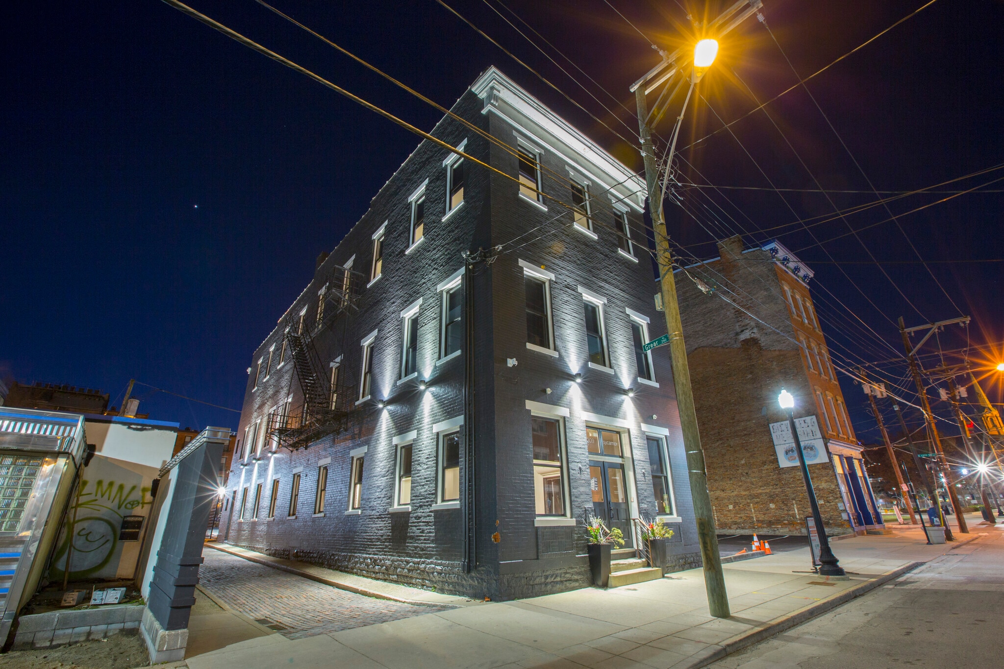 1209 Sycamore St, Cincinnati, OH à louer Photo du bâtiment- Image 1 de 28