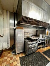 11966 Wilshire Blvd, Los Angeles, CA for lease Interior Photo- Image 2 of 11