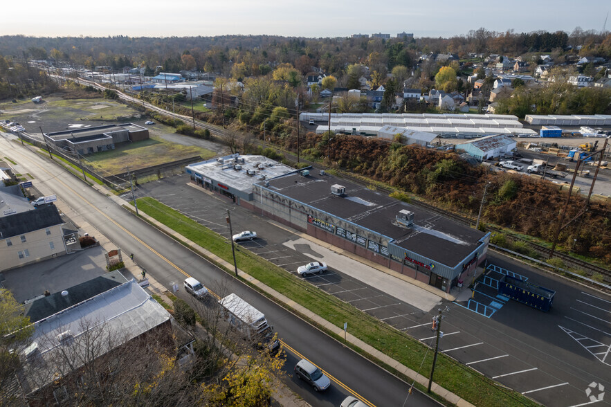 540 W Mount Carmel Ave, Glenside, PA for sale - Aerial - Image 2 of 6