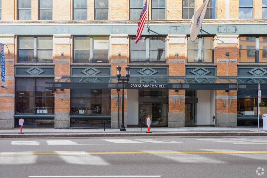280 Summer St, Boston, MA à louer - Photo du bâtiment - Image 3 de 12