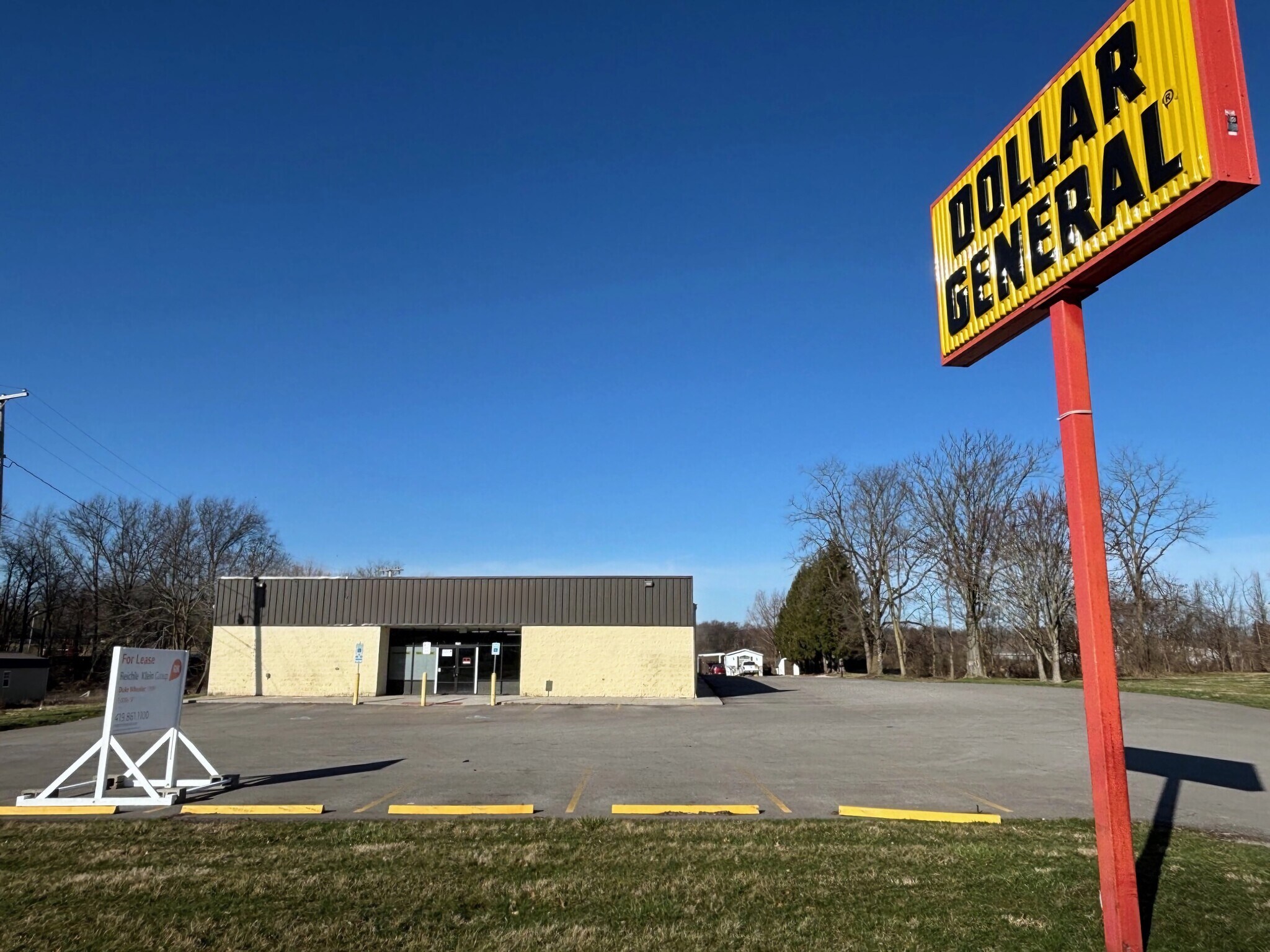 213 N Sandusky St, Plymouth, OH à vendre Photo du bâtiment- Image 1 de 1