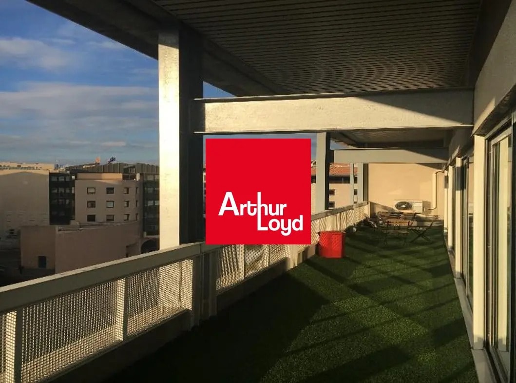 Rue Sainte Barbe, Marseille for lease Building Photo- Image 1 of 9