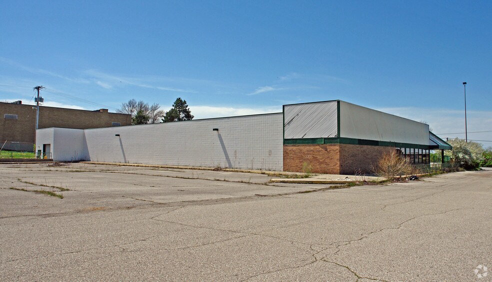4910 Denlinger Rd, Dayton, OH à vendre - Photo du bâtiment - Image 3 de 12