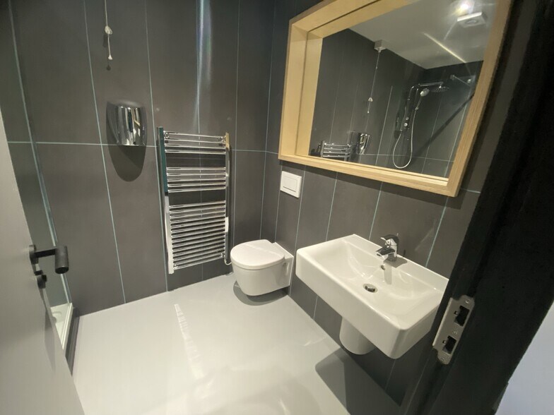 Evolution Park, Runcorn à louer - Photo intérieure - Image 2 de 5