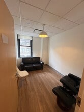 26 Court St, Brooklyn, NY à louer Photo intérieure- Image 2 de 2