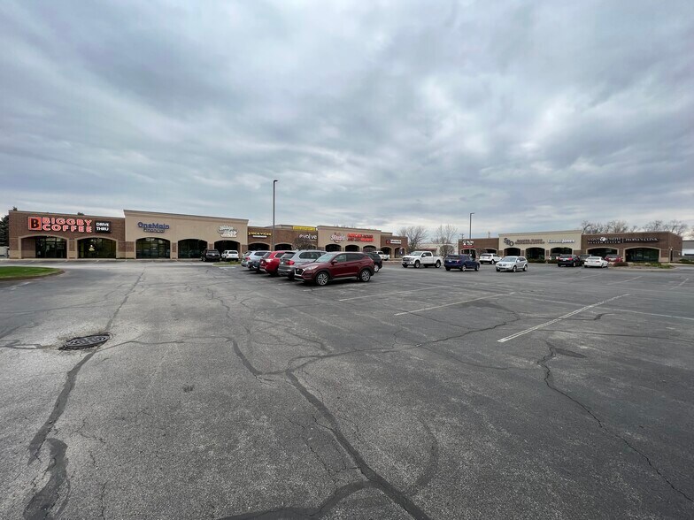 5230 Beck Dr, Elkhart, IN à louer - Photo du bâtiment - Image 2 de 4