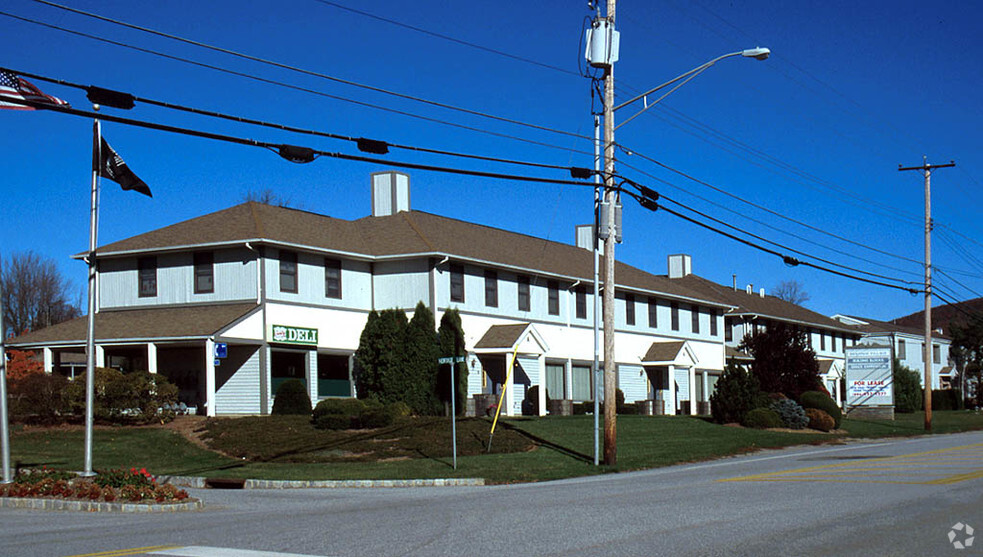 100 Quarry Rd, Hamburg, NJ à vendre - Photo principale - Image 1 de 1