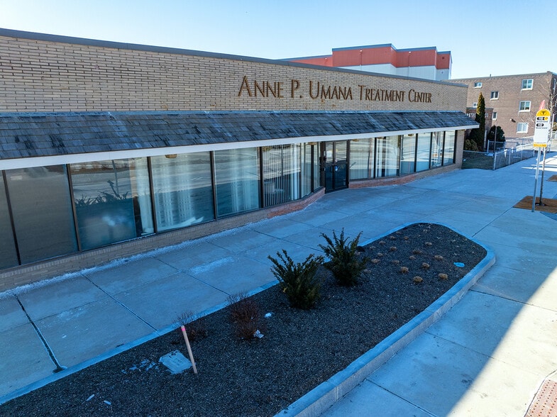 173 Chelsea St, Everett, MA for sale - Building Photo - Image 3 of 6