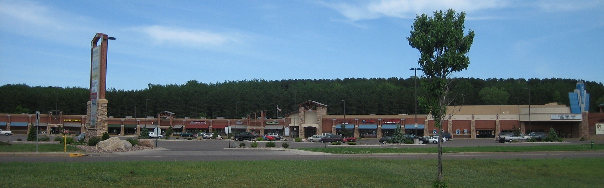 400-460 Chippewa Mall Dr, Chippewa Falls, WI à vendre Photo du bâtiment- Image 1 de 1