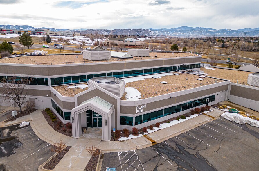 5610 Ward Rd, Arvada, CO à louer - Photo du bâtiment - Image 1 de 3