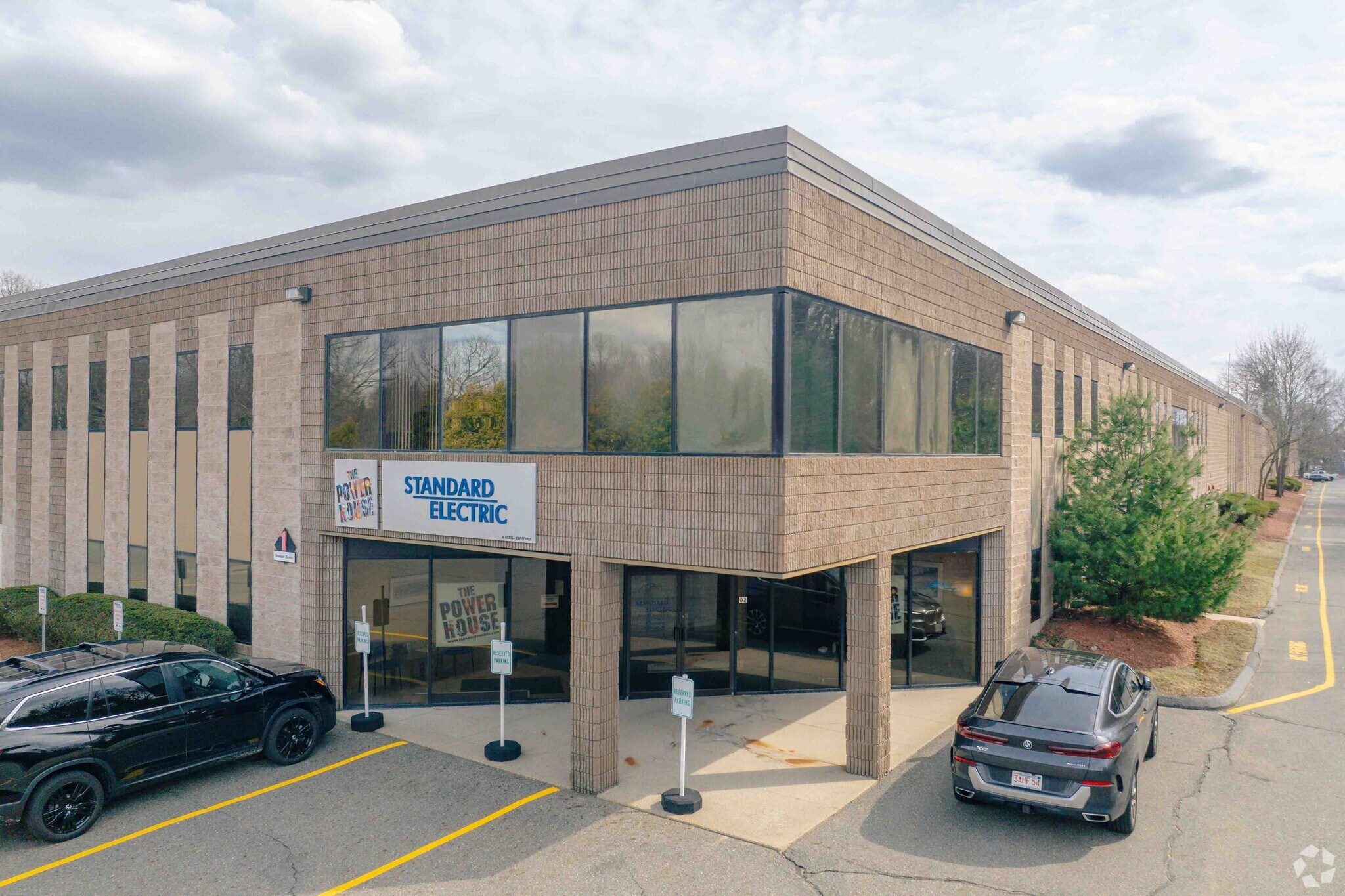 14 Jewel Dr, Wilmington, MA à louer Photo du bâtiment- Image 1 de 6