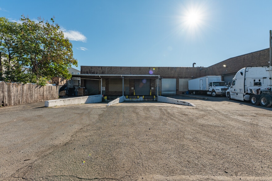 488-500 Mulberry St, Newark, NJ for lease - Building Photo - Image 2 of 30