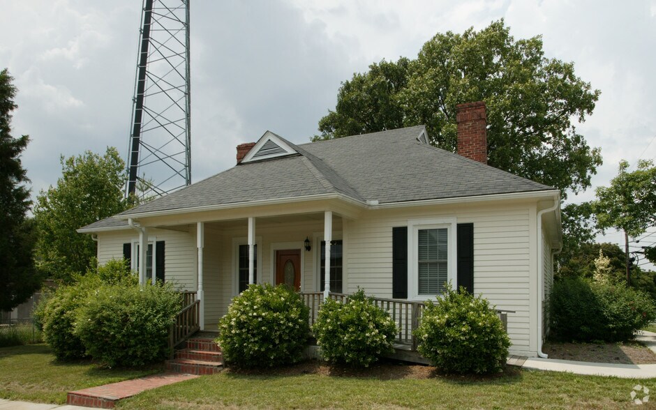 505 Olive St, Winston-Salem, NC à vendre - Photo du bâtiment - Image 2 de 3