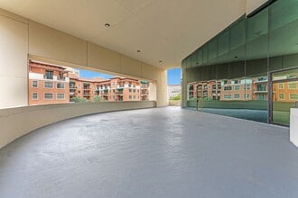 75 Valencia Ave, Coral Gables, FL for lease Interior Photo- Image 2 of 12