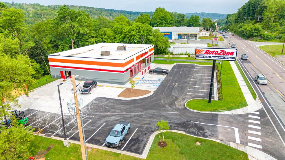 186 Grandview Ave, Honesdale, PA à vendre - Photo du bâtiment - Image 3 de 6