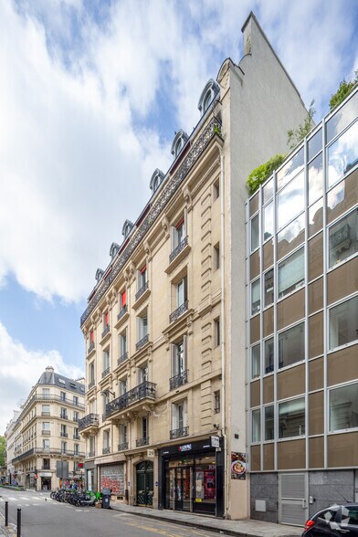 29 Rue Taitbout, Paris à louer - Photo du bâtiment - Image 2 de 5