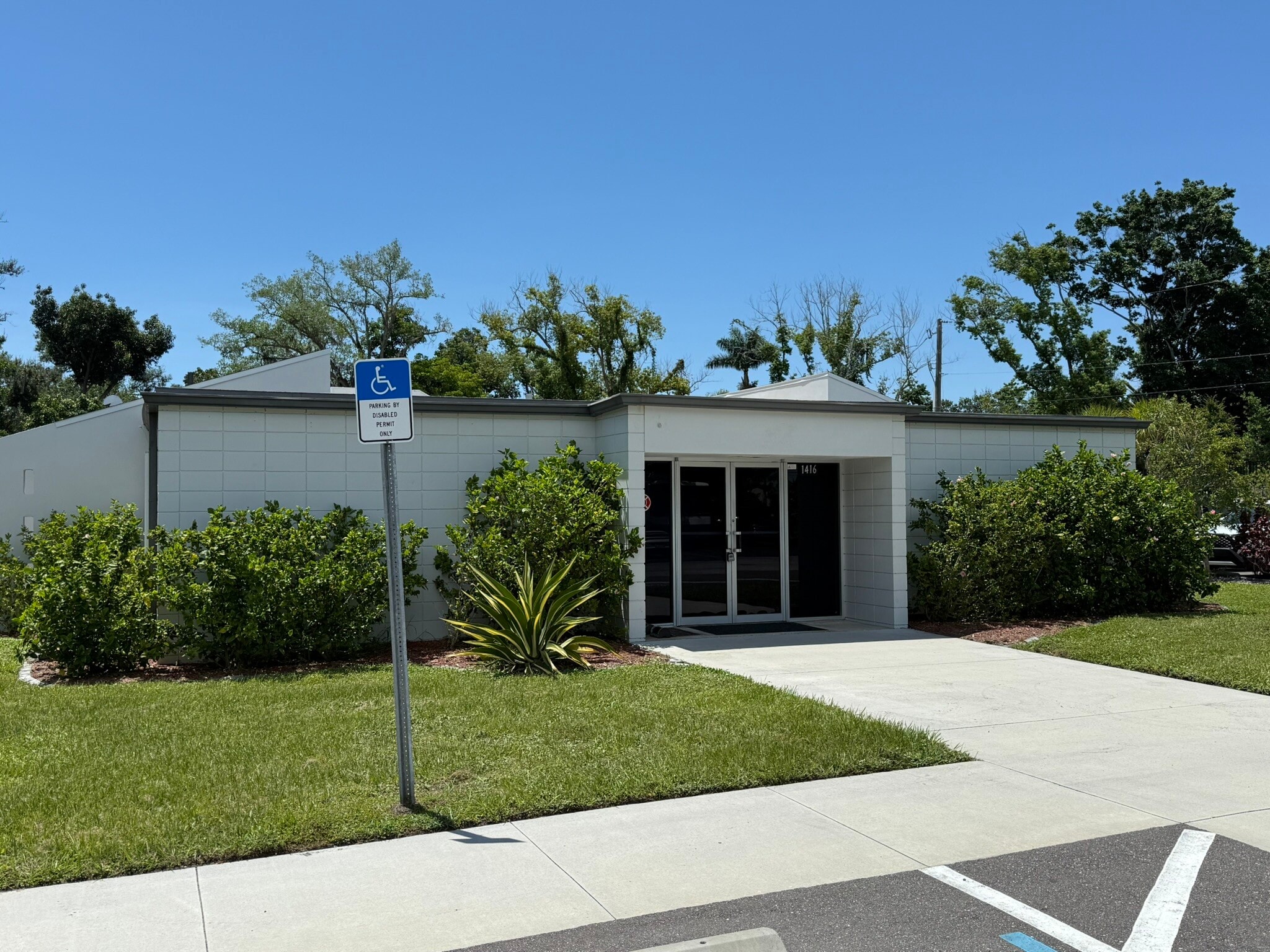 1416 59th St, Bradenton, FL for lease Building Photo- Image 1 of 20