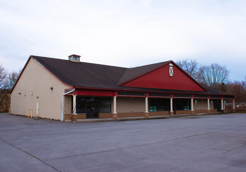 1100 Route 5 E, Elbridge, NY à vendre - Photo du bâtiment - Image 1 de 4