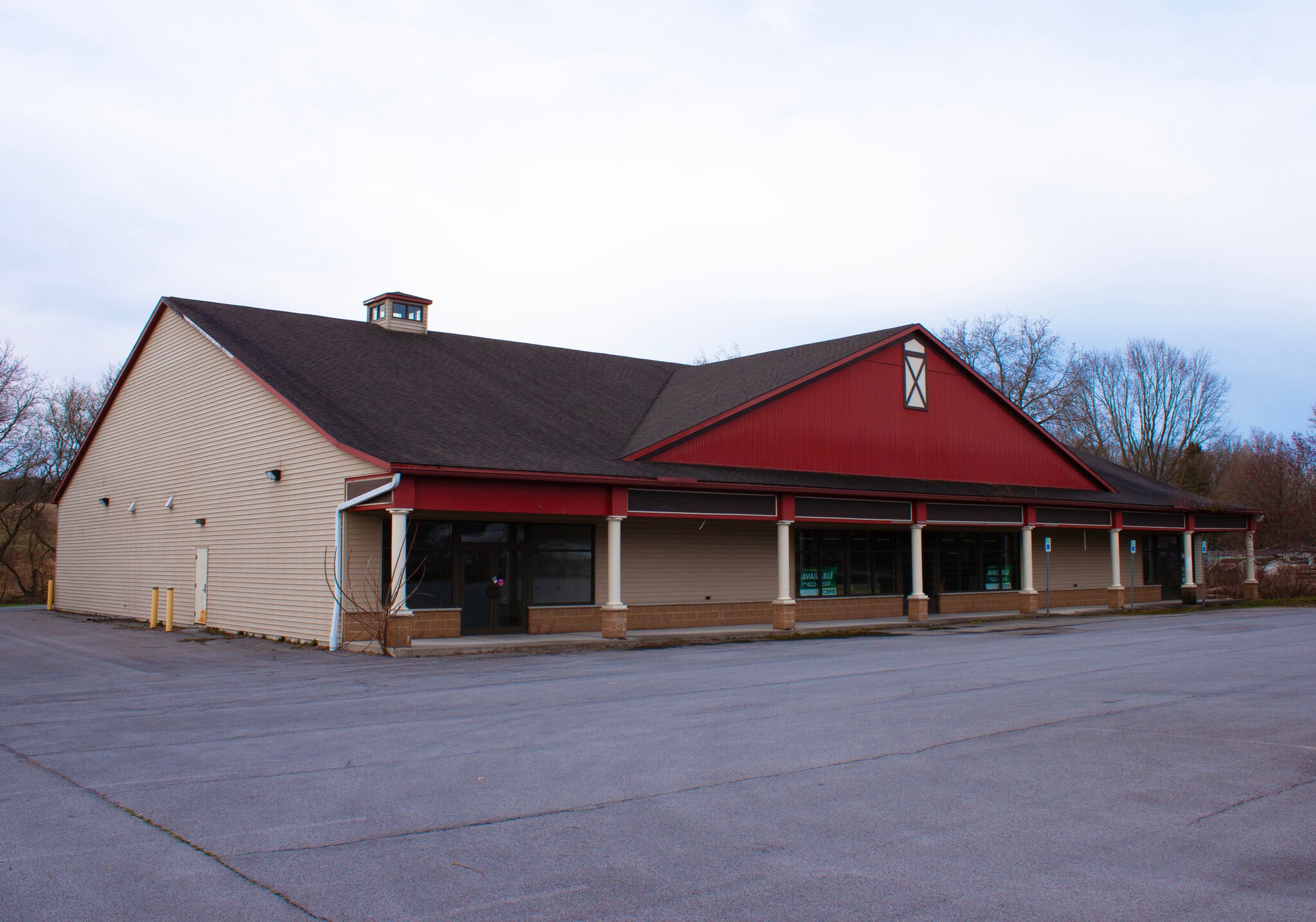 1100 Route 5 E, Elbridge, NY à vendre Photo du bâtiment- Image 1 de 5