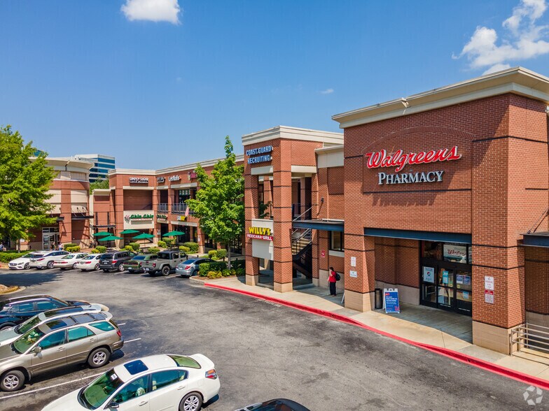 1100 Hammond Dr, Atlanta, GA à louer - Photo du bâtiment - Image 1 de 1