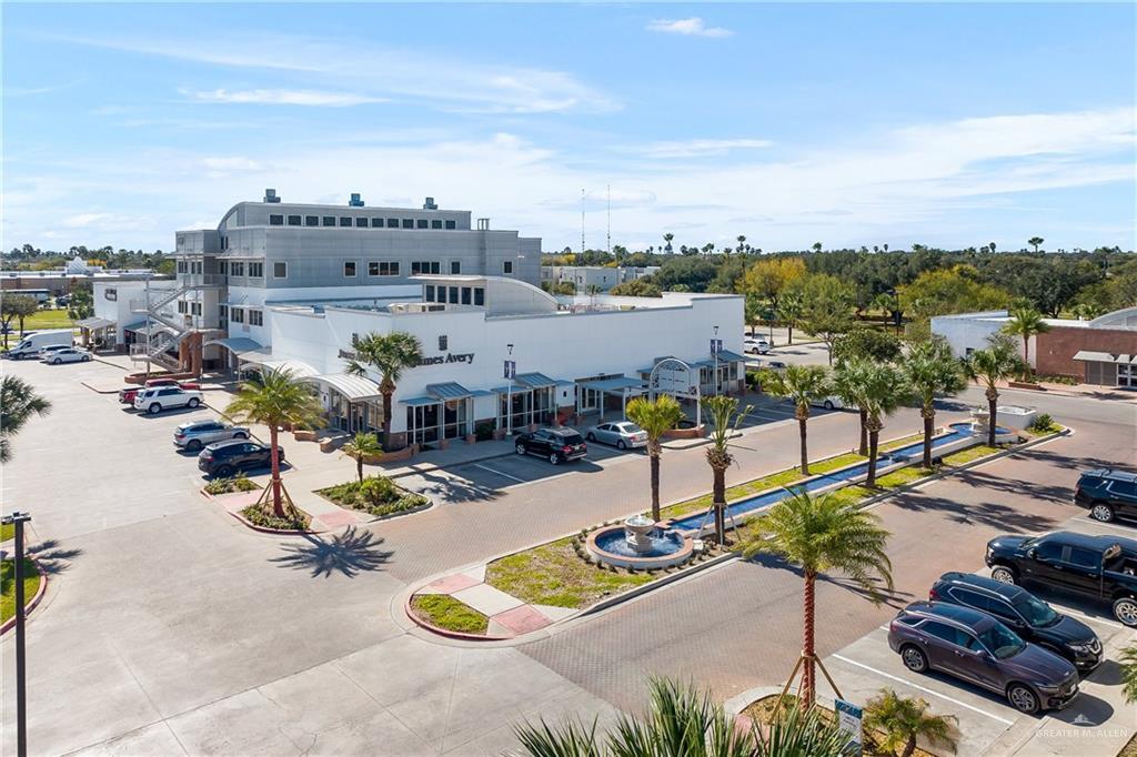 7001 N 10th St, McAllen, TX for lease Building Photo- Image 1 of 5