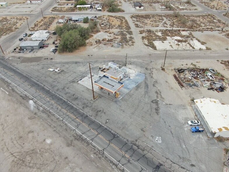 82264 Trona Rd, Trona, CA à vendre - Photo principale - Image 1 de 14